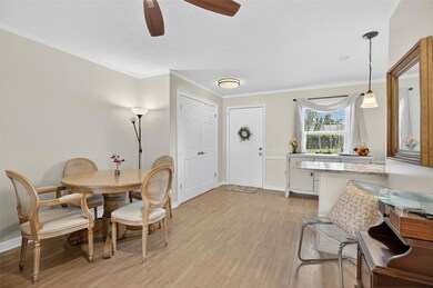 404 Cordova Green unit 404, Seminole, FL 33777 - photo 7