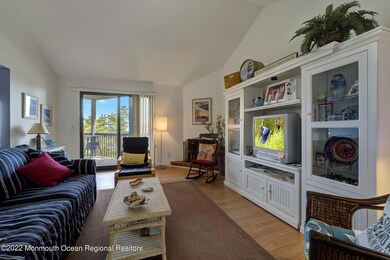 07-Living Room