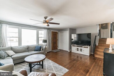 1112 Pinegrove Ave, Lansdale, PA 19446 - photo 2