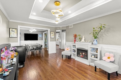 8653 N Merrill St, Niles, IL 60714 - photo 5