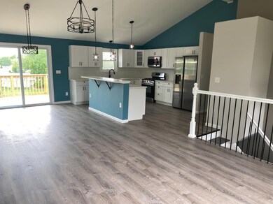 2834 Painted Leaf Dr, Crown Point, IN 46307 - photo 2