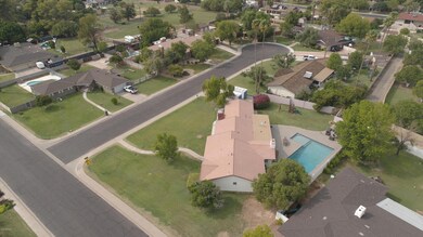 Cul-de-sac lot
