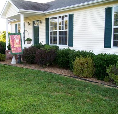 546 Minkslide Rd, Shelbyville, TN 37160 - photo 3