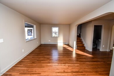 1217 Hamilton St, Stroudsburg, PA 18360 - photo 7