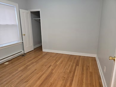 unlisted-address, Chicago, IL 60620 - photo 5