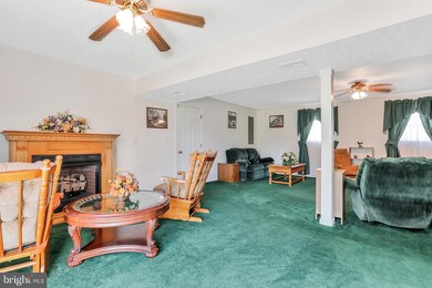 241 Evening Star Ln, Martinsburg, WV 25404 - photo 2