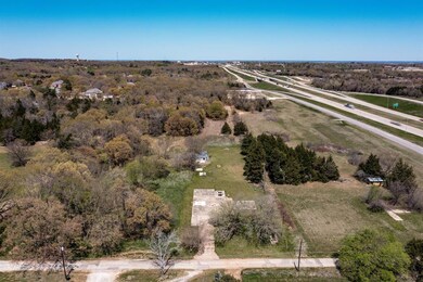 3329 W Stafford Dr, Denison, TX 75020 - photo 3