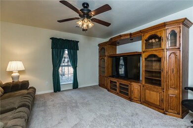 16850 Harmon Rd, Fayetteville, AR 72704 - photo 2