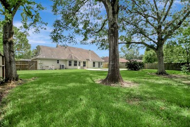 1207 Osborne Dr, Friendswood, TX 77546 - photo 5