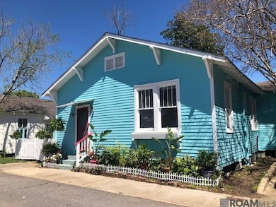 818 Costello Ln, Baton Rouge, LA 70802 - photo 3