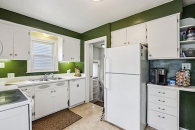 14-web-or-mls-N 89th St-S0711-014