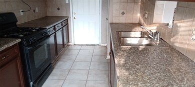 13211 Woodsdale Ct, Houston, TX 77038 - photo 4