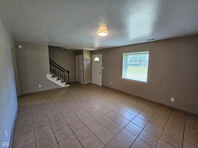 6312 Commons Dr, Indianapolis, IN 46254 - photo 4