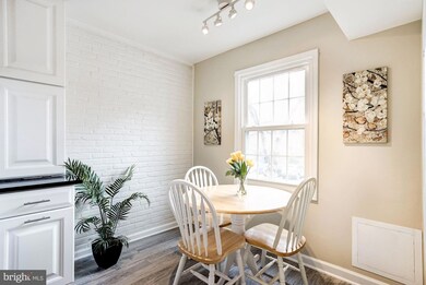 8329 Kingsgate Rd unit 523, Springfield, VA 22152 - photo 7