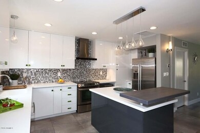 Kitchen-Island