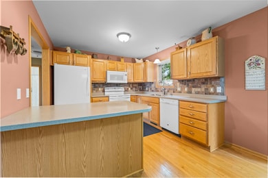 2767 Sunflower Dr, Fitchburg, WI 53711 - photo 6