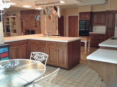 14 Colonial Way, North Dartmouth, MA 02747 - photo 5