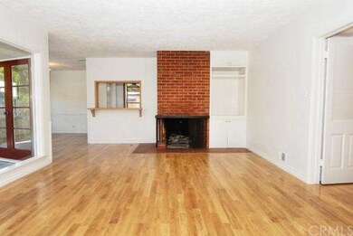 2000 W Parkside Ave, Burbank, CA 91506 - photo 5