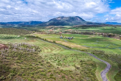 42260 Story Teller Ln, Steamboat Springs, CO 80487 - photo 3