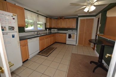 26 Green St, Rockland, MA 02370 - photo 3