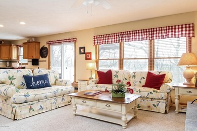 140 Pearson Ct, Lowell, MI 49331 - photo 2