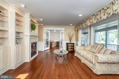 33 Sycamore Ln, Skillman, NJ 08558 - photo 3