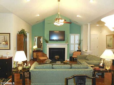 Den/Family/Great Room - Wow!  1890 sq ft of qualit