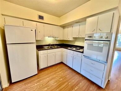 2464 Australia Way E unit 66, Clearwater, FL 33763 - photo 7