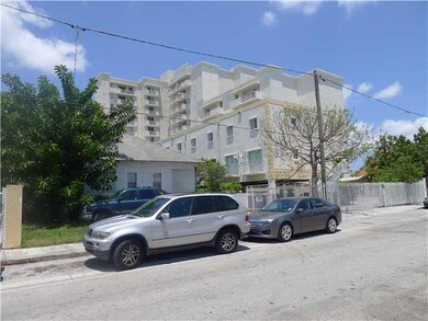 835 SW 2nd St unit 207, Miami, FL 33130 - photo 3