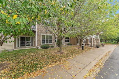 601 Levander Way unit 101, South Saint Paul, MN 55075 - photo 2