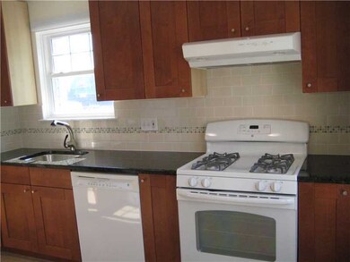 100 Strickland Rd unit 5, Cos Cob, CT 06807 - photo 3