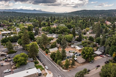 0 NW Lava Rd unit Lot 6, Bend, OR 97703 - photo 3