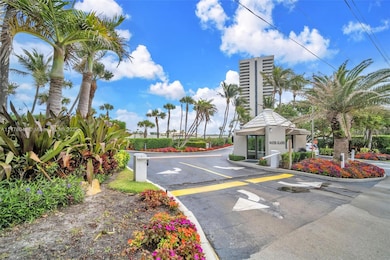 Water Glades unit 19B, Riviera Beach, FL 33404 - photo 5