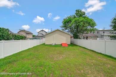 308 Hill St, Jessup, PA 18434 - photo 3