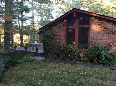 8 Hughes Dr, Greenville, RI 02828 - photo 3