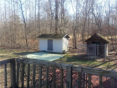 215 Garren Town Rd, Asheboro, NC 27205 - photo 2