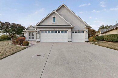 10900 Fieldstone St, Denton, TX 76207 - photo 3