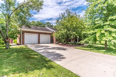 126 S Cumberland St, Berea, KY 40403 - photo 4