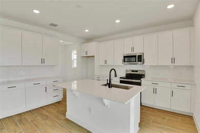 1690 Crooked Creek St, St. Cloud, FL 34771 - photo 3