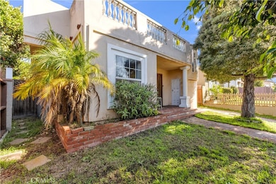 608 S Pacific Coast Hwy, Redondo Beach, CA 90277 - photo 3