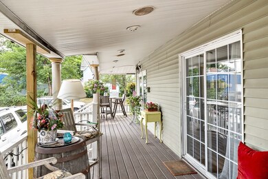 14 Franklin St, Danvers, MA 01923 - photo 2