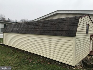 22 Jake Dr, Ronks, PA 17572 - photo 4