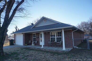 1116 N Bryan St, Okmulgee, OK 74447 - photo 2