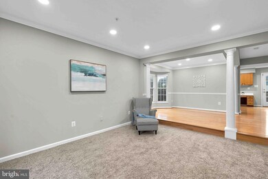 13000 Prairie Knoll Ct, Germantown, MD 20874 - photo 3