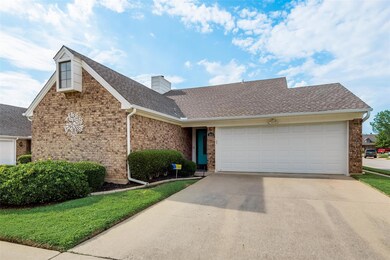 1604 Autumn Chase Square, Bedford, TX 76022 - photo 2