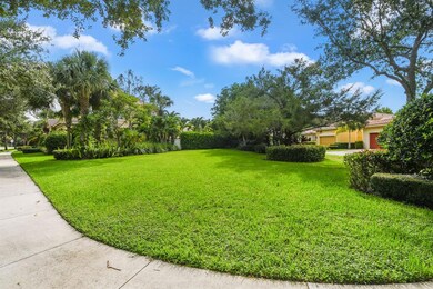 107 Arklow Ave, Jupiter, FL 33458 - photo 3