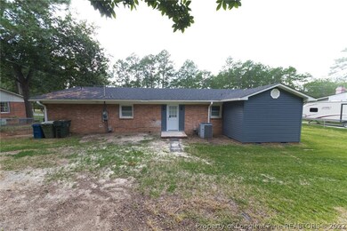 7562 Carrollburg Dr, Fayetteville, NC 28303 - photo 5