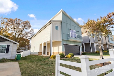 920 Blu Central Rd, Pineville, NC 28134 - photo 2