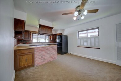 314 25th St, Dunbar, WV 25064 - photo 5