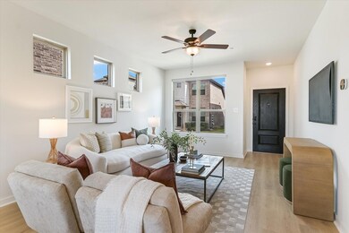 2500 Forest Creek Dr unit 904, Round Rock, TX 78665 - photo 5